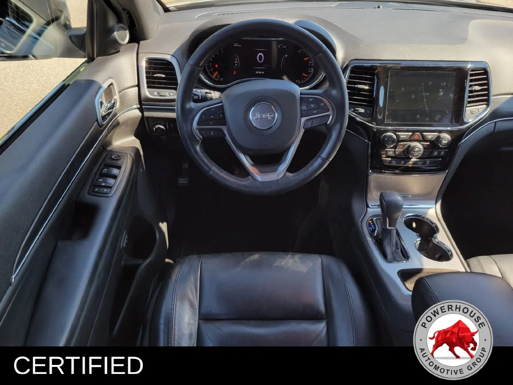 Used 2019 Silver Jeep Limited image 20