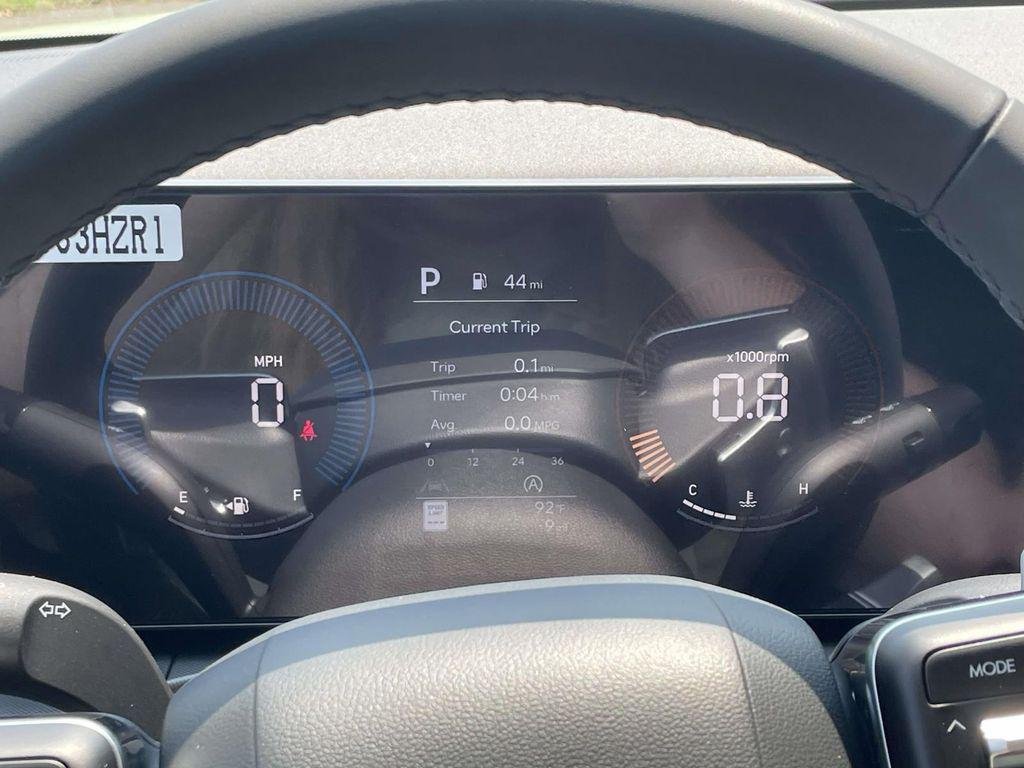New 2027 White Hyundai SE AWD image 21