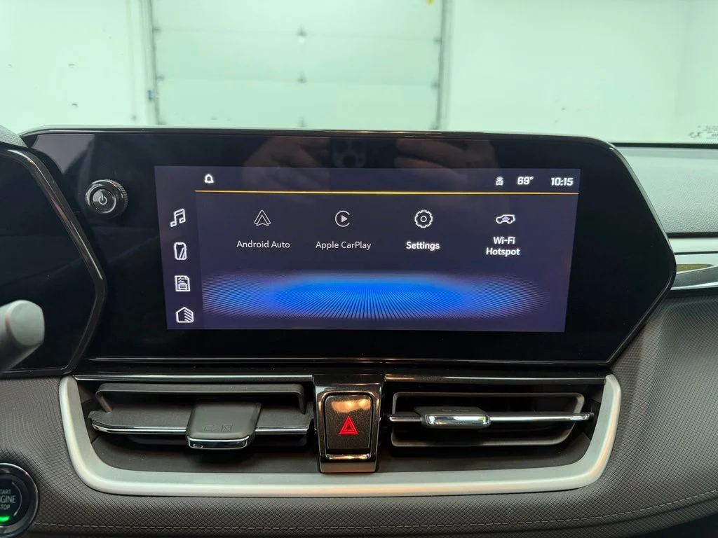 Used 2024 Gray Chevrolet LT image 5