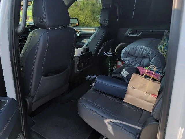 Used 2022 Beige Chevrolet High Country image 15