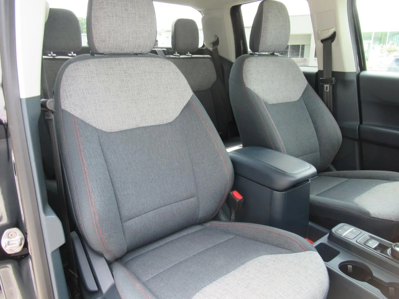 Used 2024 Black Ford XLT image 11
