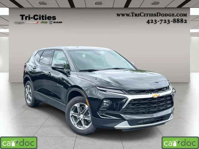 Used 2025 Black Chevrolet LT image 1