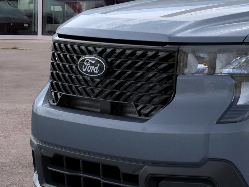 New 2025 Azure Gray Metallic Tri-Coat Ford XLT image 50