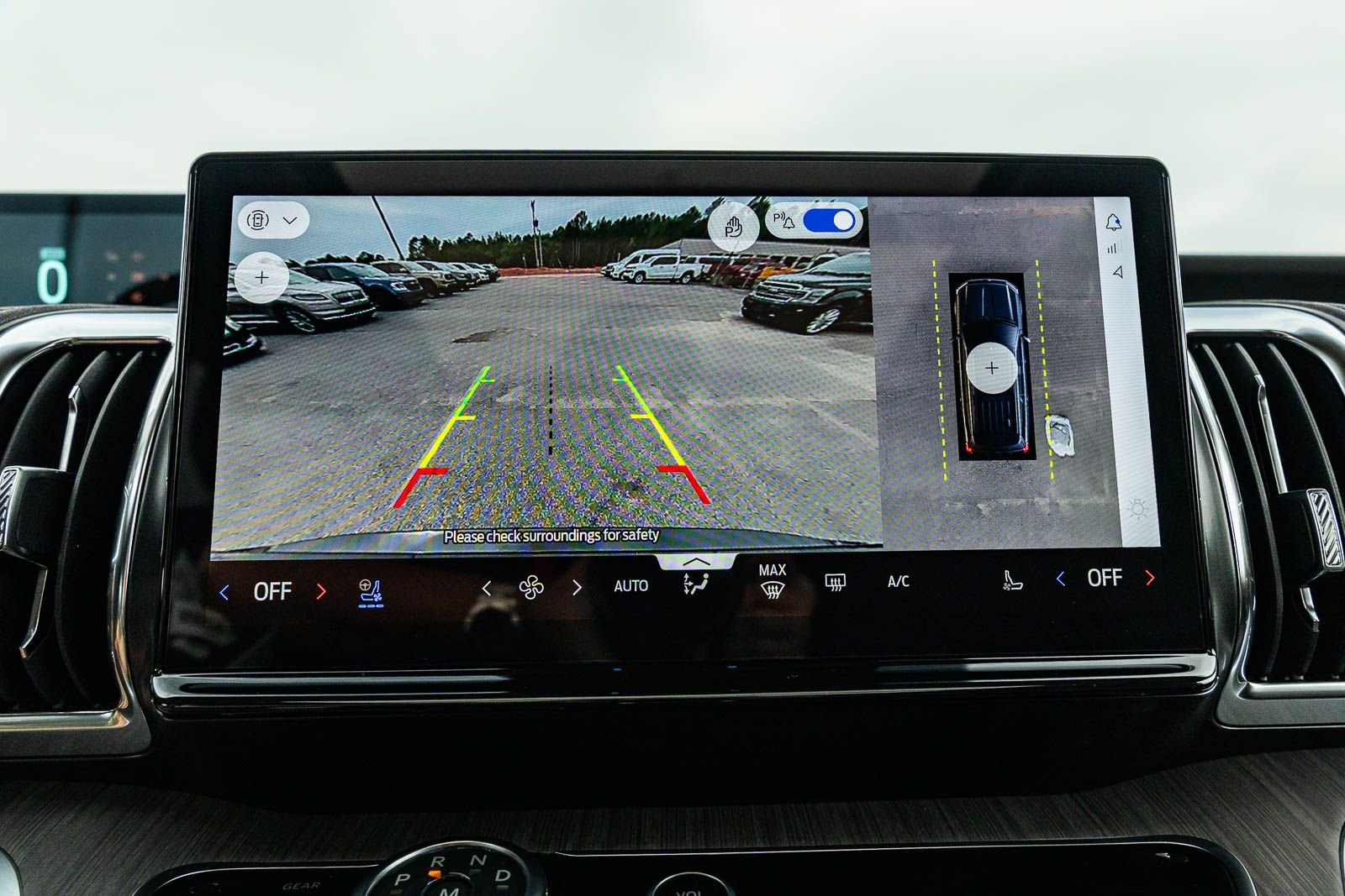 New 2026 Agate Black Metallic Ford Platinum® image 33