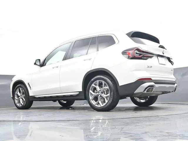 Used 2023 White BMW sDrive30i image 33