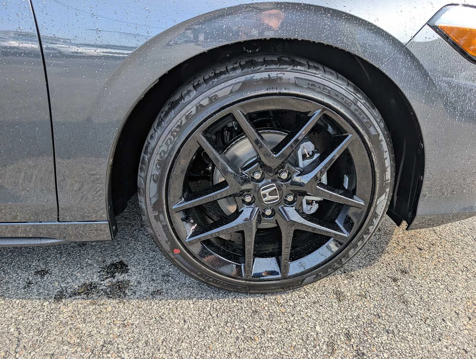 New 2026 Meteorite Gray Metallic Honda Sport image 3