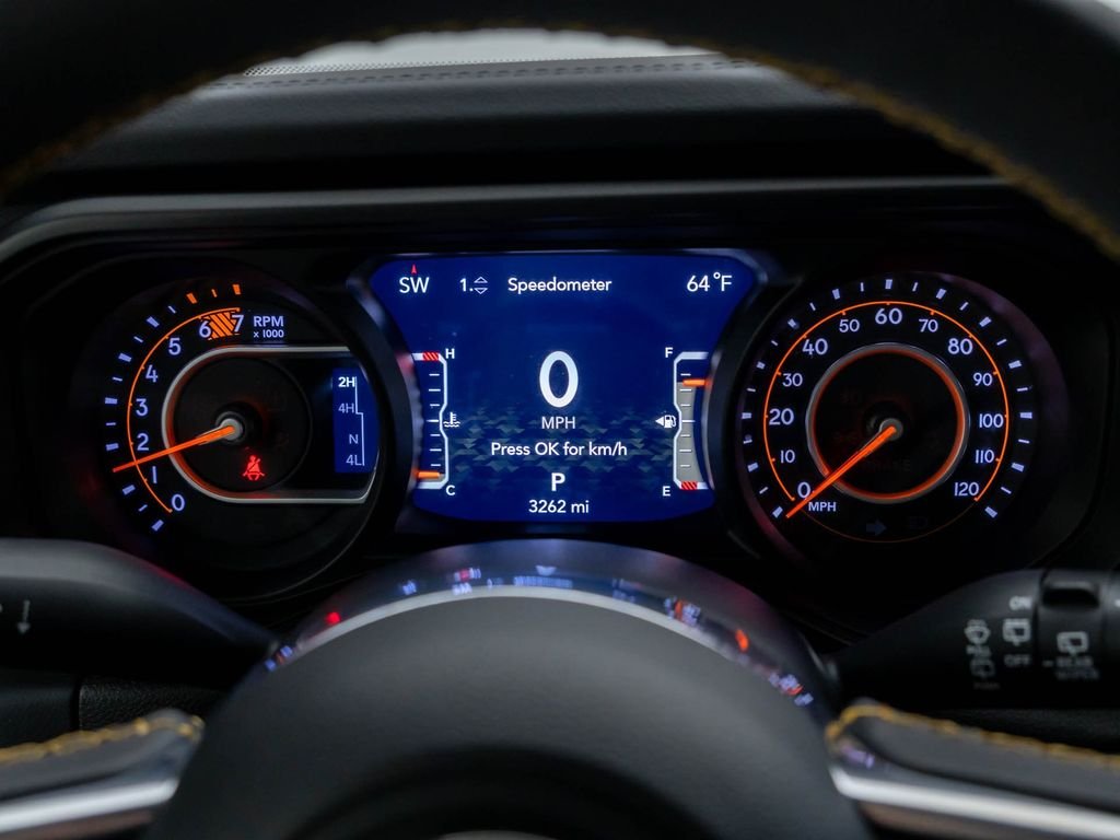 2024 Jeep Wrangler 4-Door Sahara - Photo 22