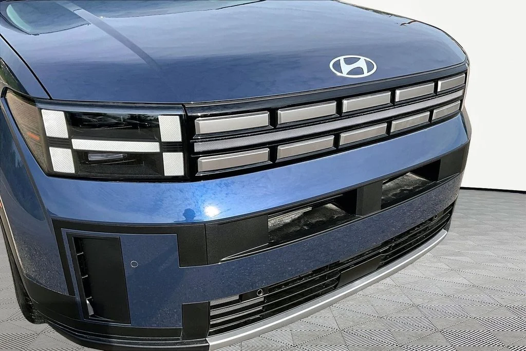 Certified Used 2025 Atlantic Blue Hyundai SEL image 29
