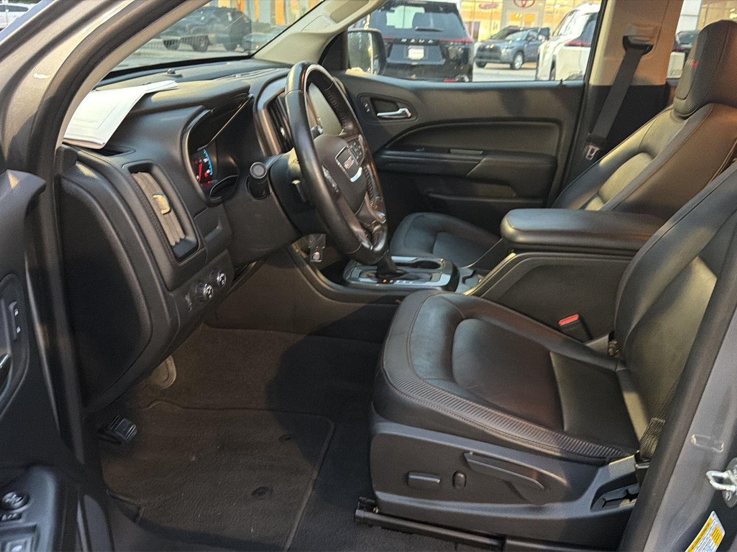 Used 2021 Satin Steel Metallic GMC 4WD AT4 w/Leather image 10