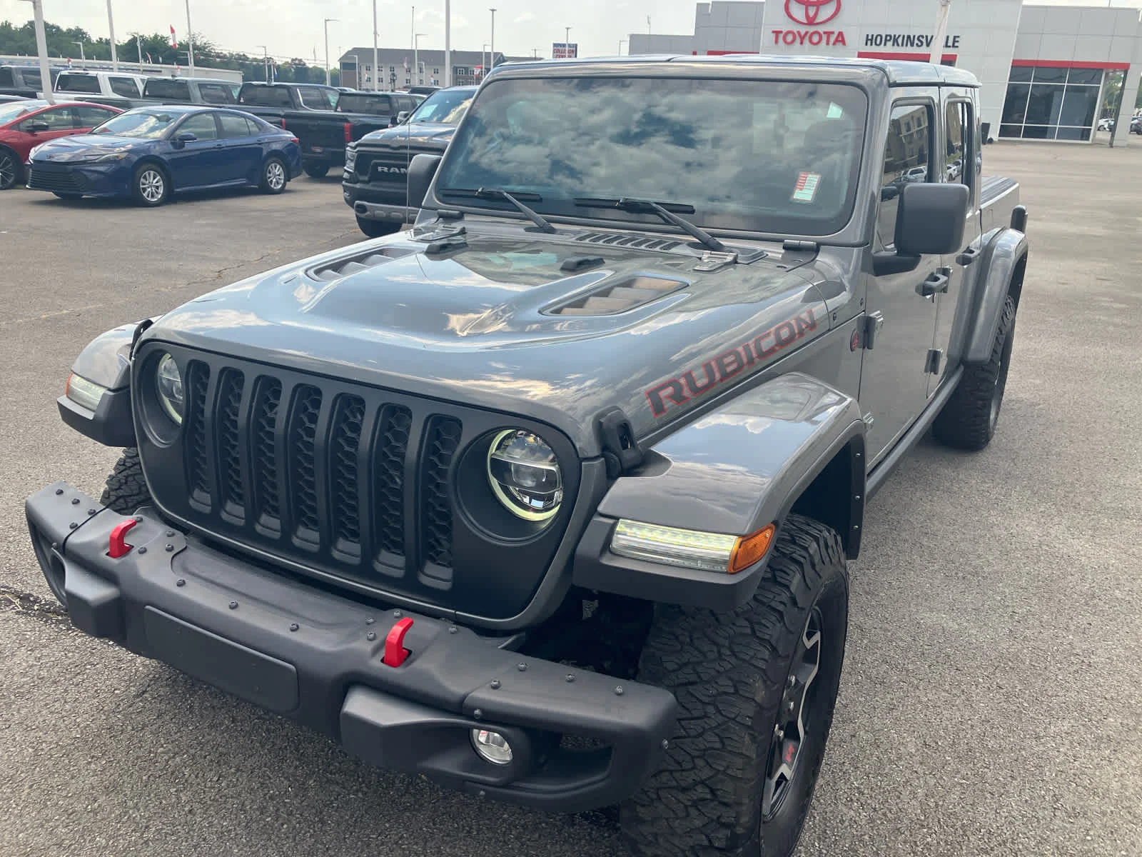 Used 2022 Sting-Gray Clearcoat Jeep Rubicon image 3