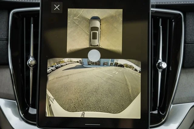 New 2026 Crystal White Volvo T8 Ultra image 44