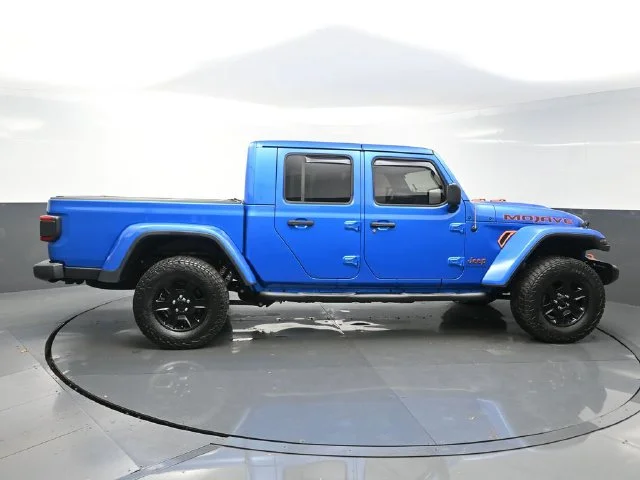 Used 2021 Blue Jeep Mojave image 8