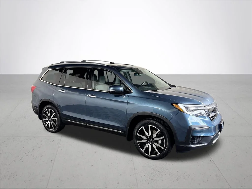 Used 2021  Honda Touring image 4