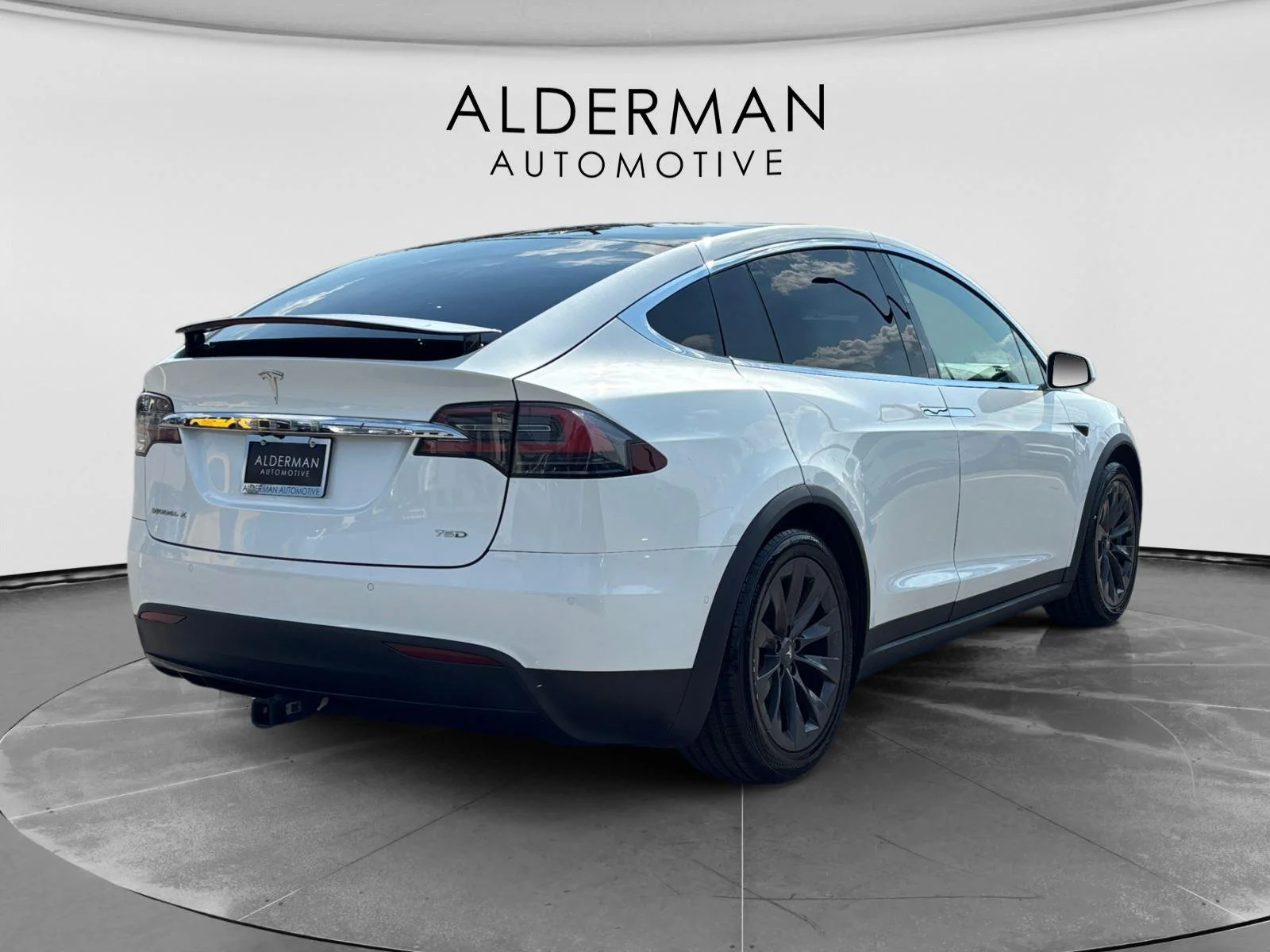 Used 2018 Pearl White Multi-Coat Tesla 75D image 5