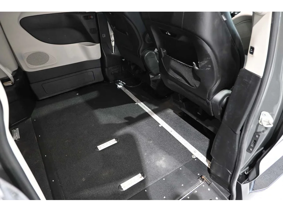 2022 Chrysler Pacifica Touring L - Photo 19