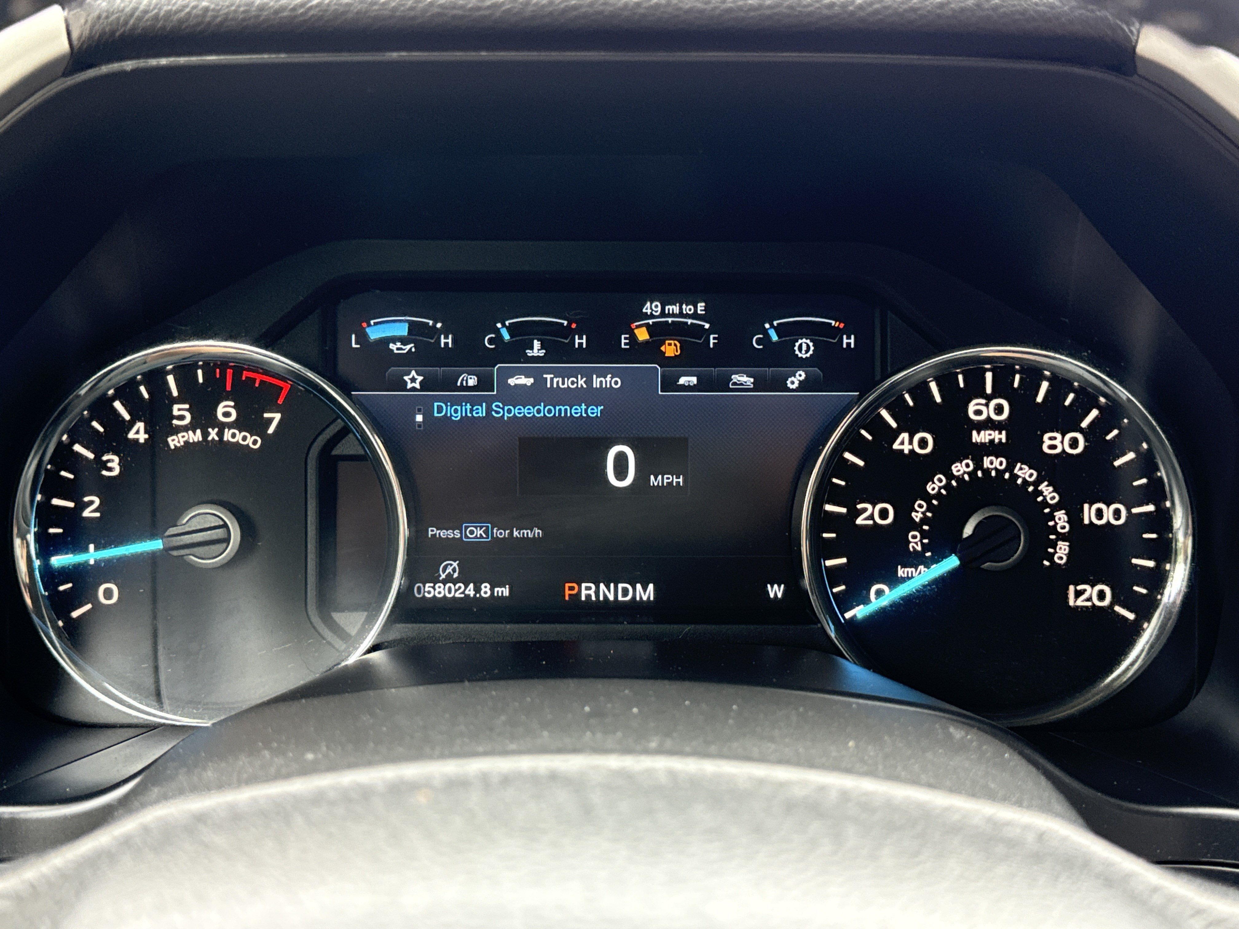 Used 2019 Agate Black Metallic Ford LARIAT image 20