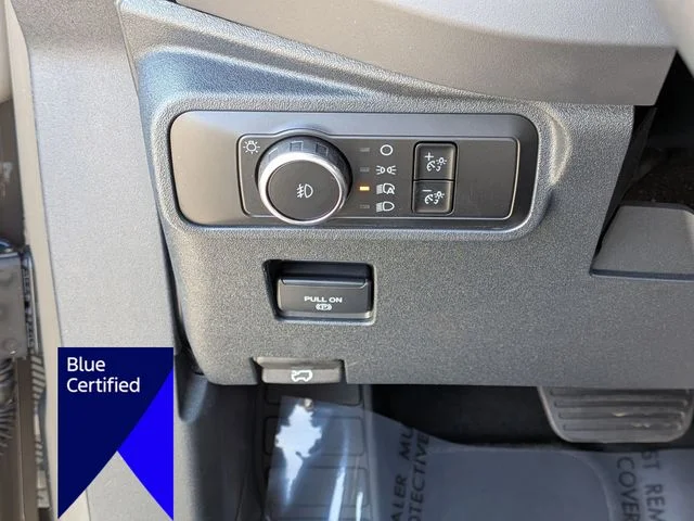 Used 2025 Gray Ford Badlands image 14