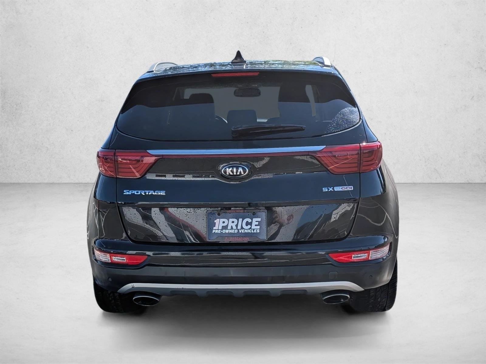 Used 2017 Black Cherry Kia SX Turbo image 6