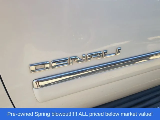 Used 2013 White GMC Denali image 12