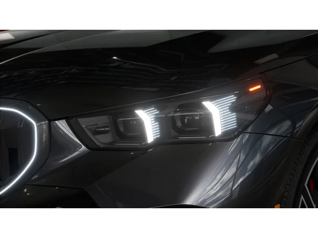 New 2027 Dark Graphite Metallic BMW  image 6