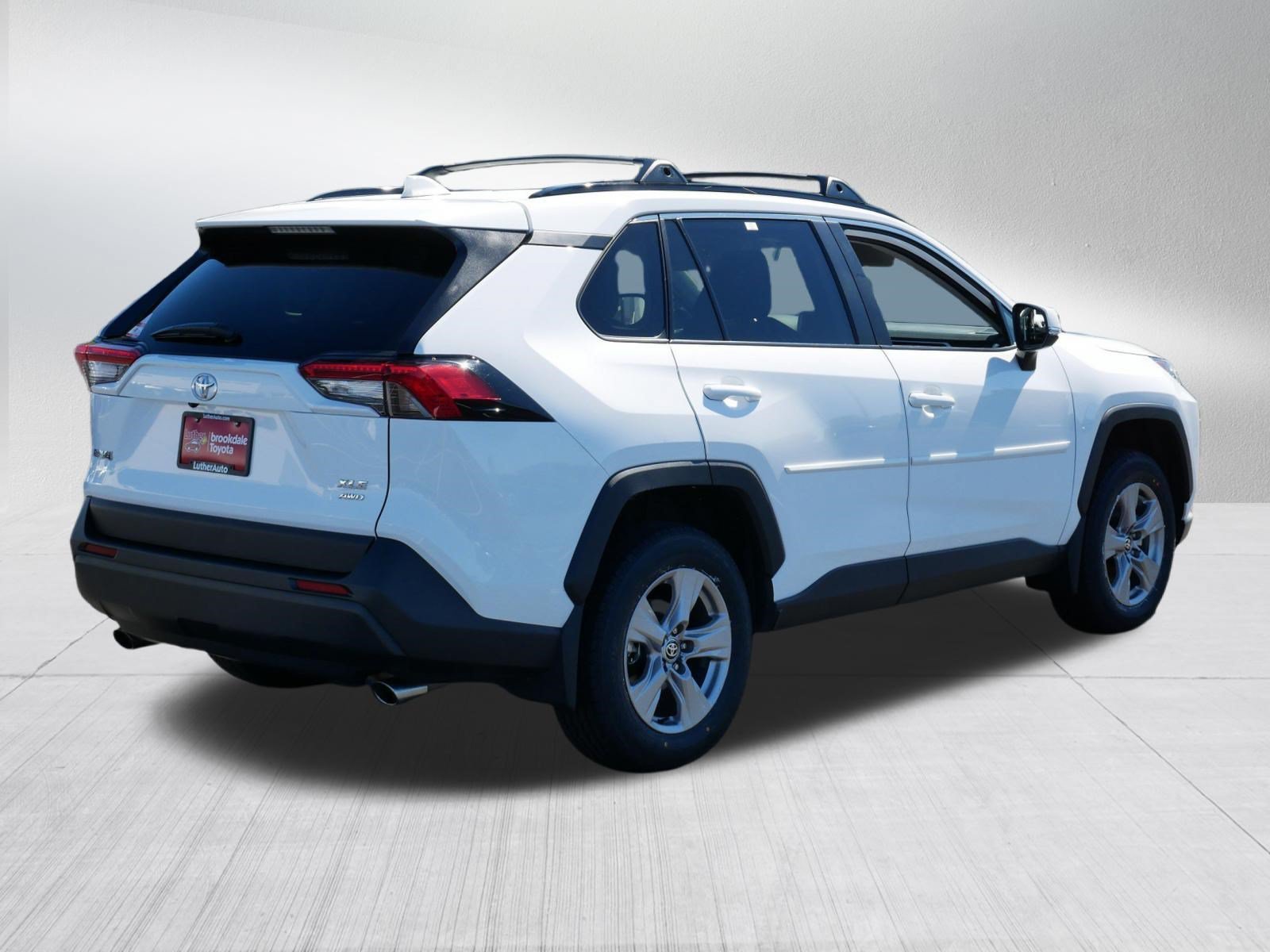 Certified Used 2025 ICE CAP Toyota XLE image 7