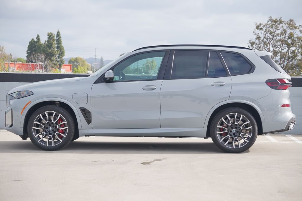 New 2026 Brooklyn Grey Metallic BMW xDrive50e image 4