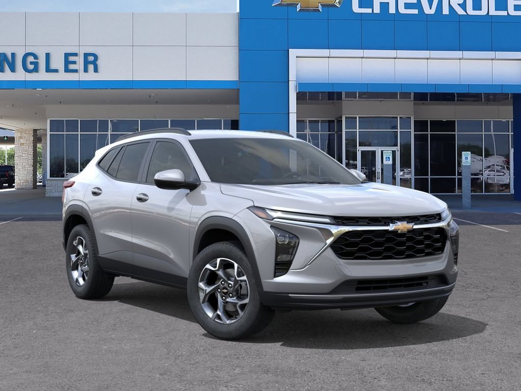 2026 Chevrolet Trax LT - Photo 7
