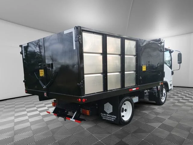 New 2025 Arc White Chevrolet  image 5