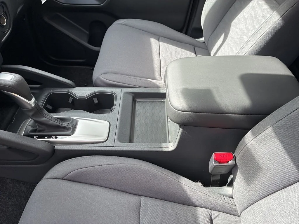 New 2026 Glacier White Nissan King Cab® S image 15