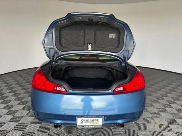 Used 2013 Lapis Blue INFINITI x image 20