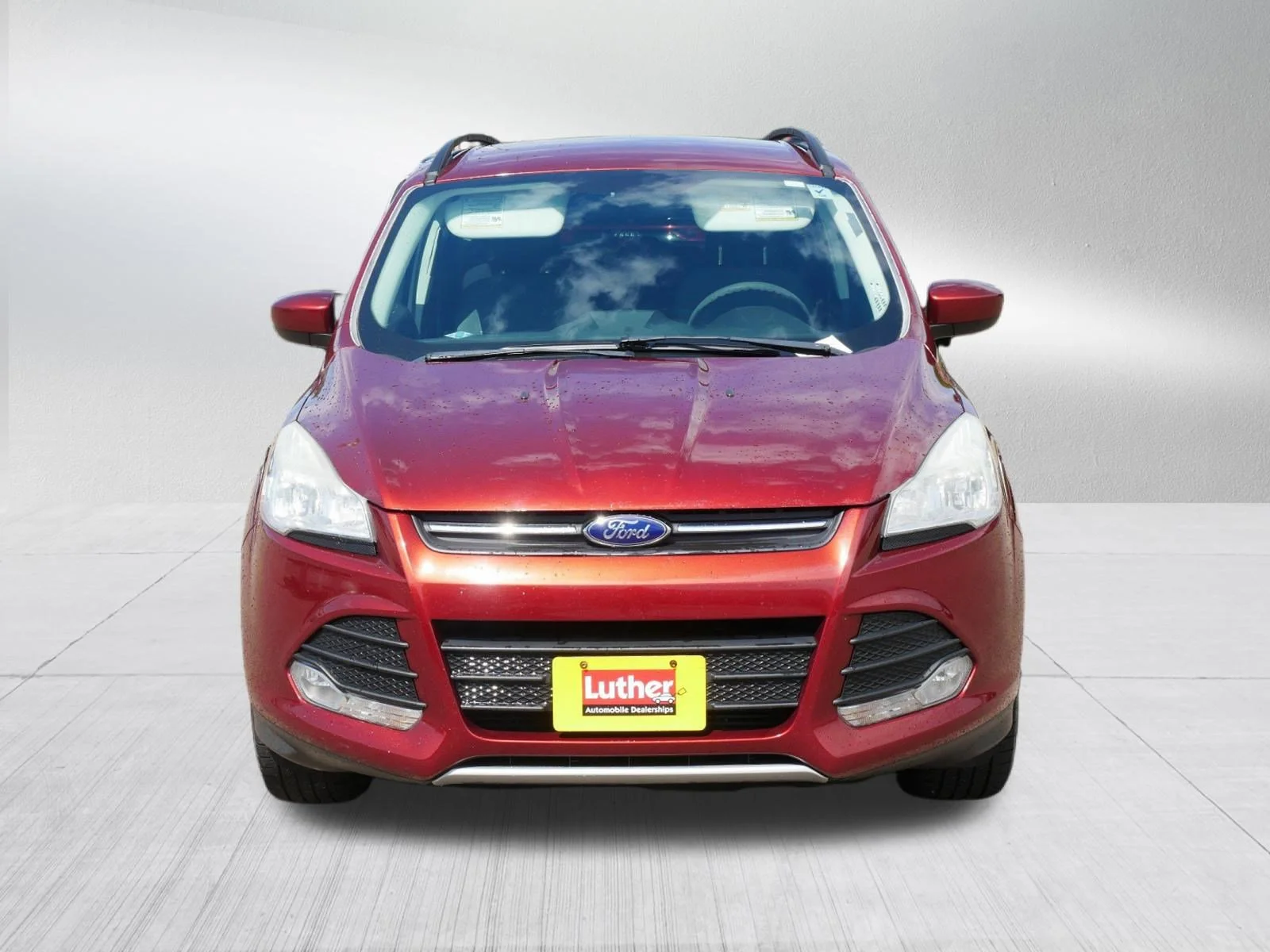 Used 2014 Ford Escape SE with VIN 1FMCU0G99EUC45140 for sale in Coon Rapids, Minnesota