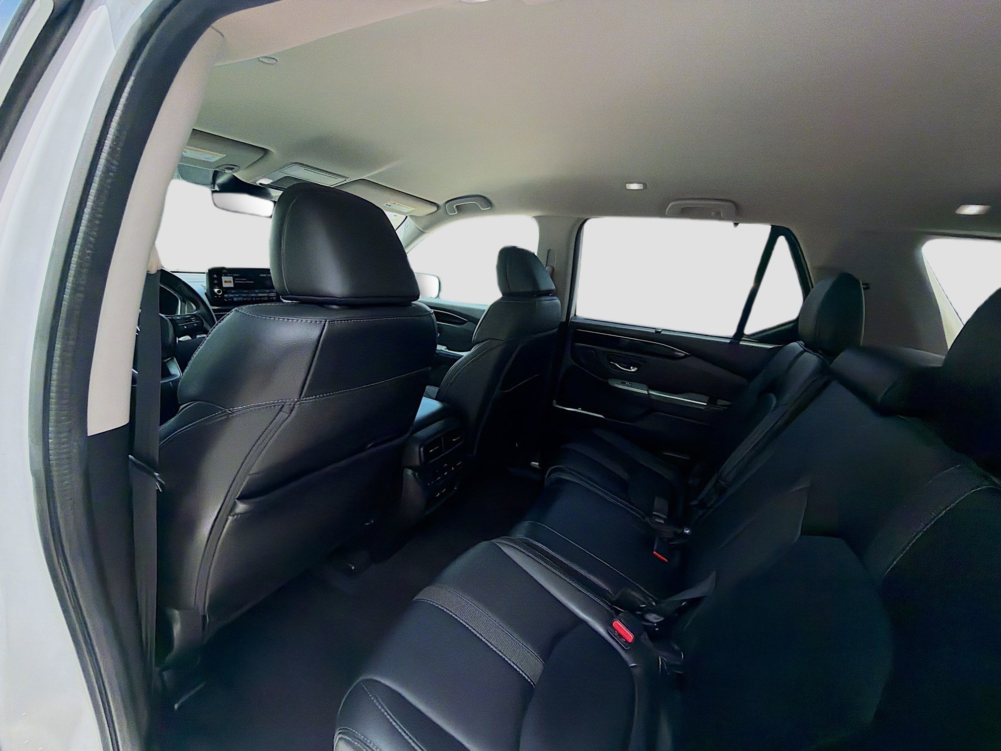 2023 Honda Pilot EX-L - Photo 24