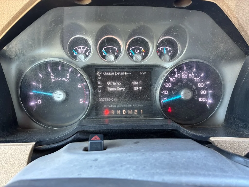 Used 2012 Tuxedo Black Metallic Ford Lariat image 21