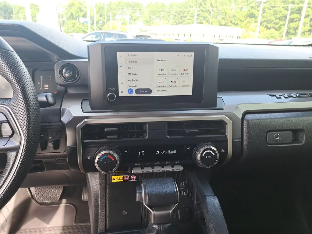 2024 Toyota Tacoma SR5 - Photo 28