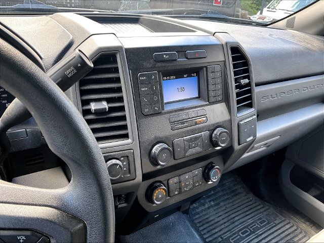 Used 2021 Gray Metallic Ford XL image 8