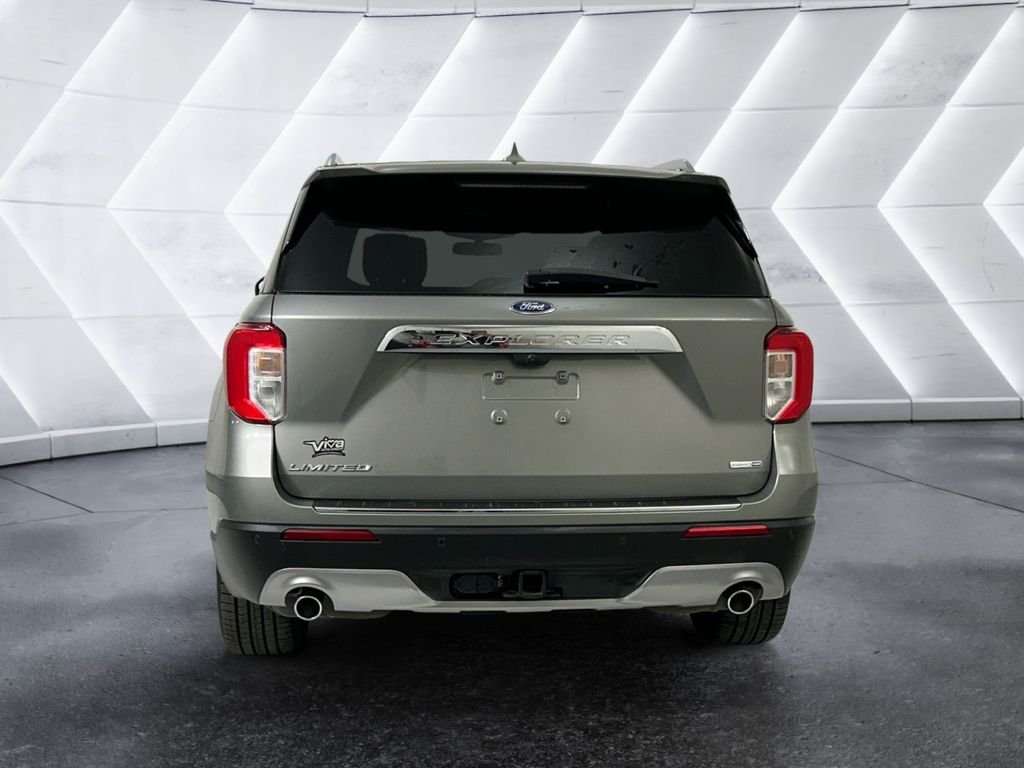 Used 2020 Green Ford Limited image 5