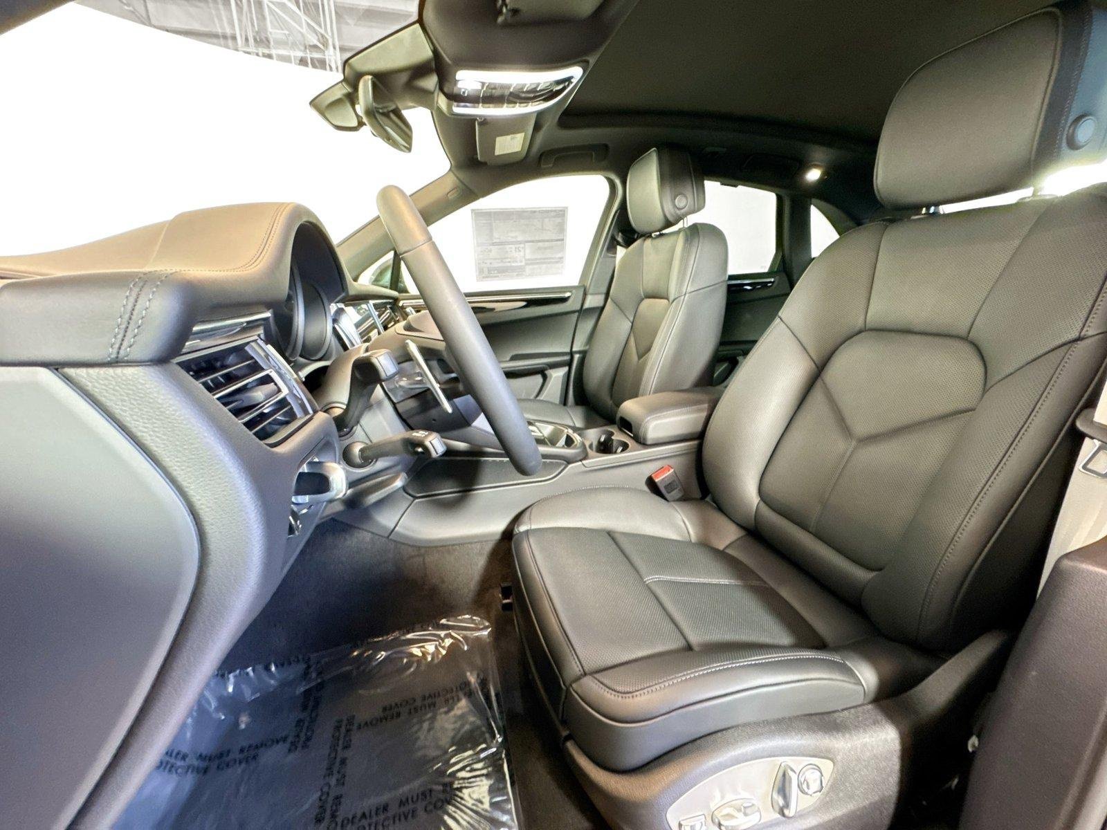 Used 2026 Volcano Grey Metallic Porsche  image 5