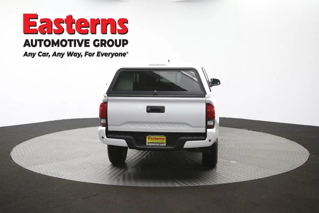 Used 2020 White Toyota SR image 34