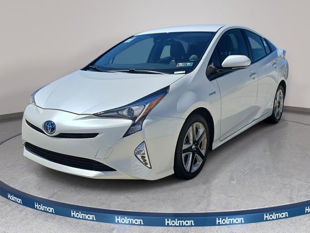 Used 2016 White Toyota Three Touring image 1