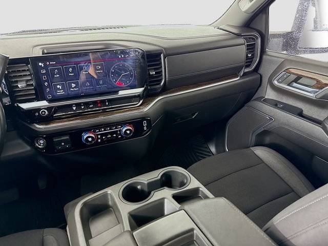 Used 2024 Summit White GMC SLE image 22