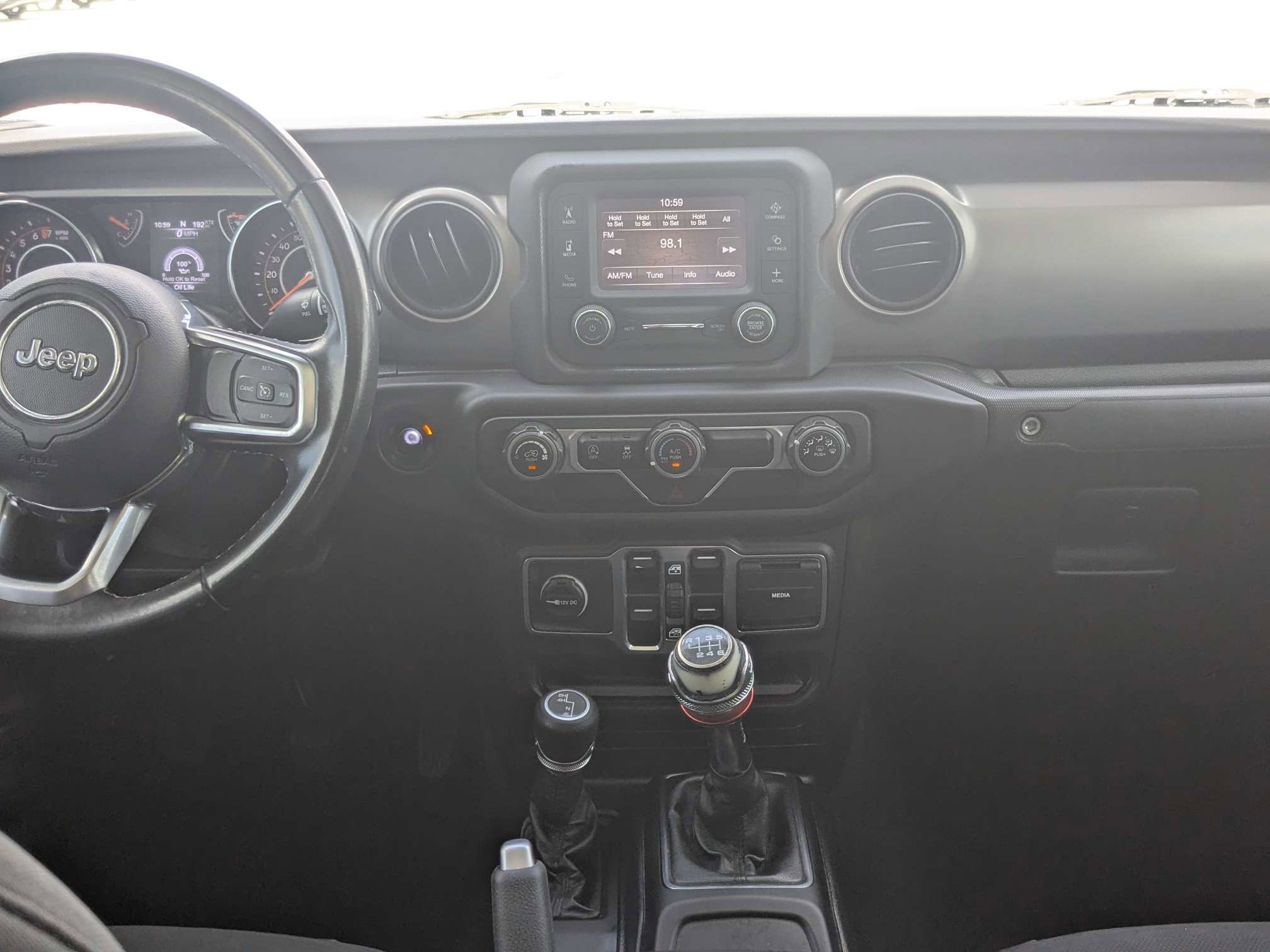 Used 2020 Bright White Clearcoat Jeep Sport S image 21