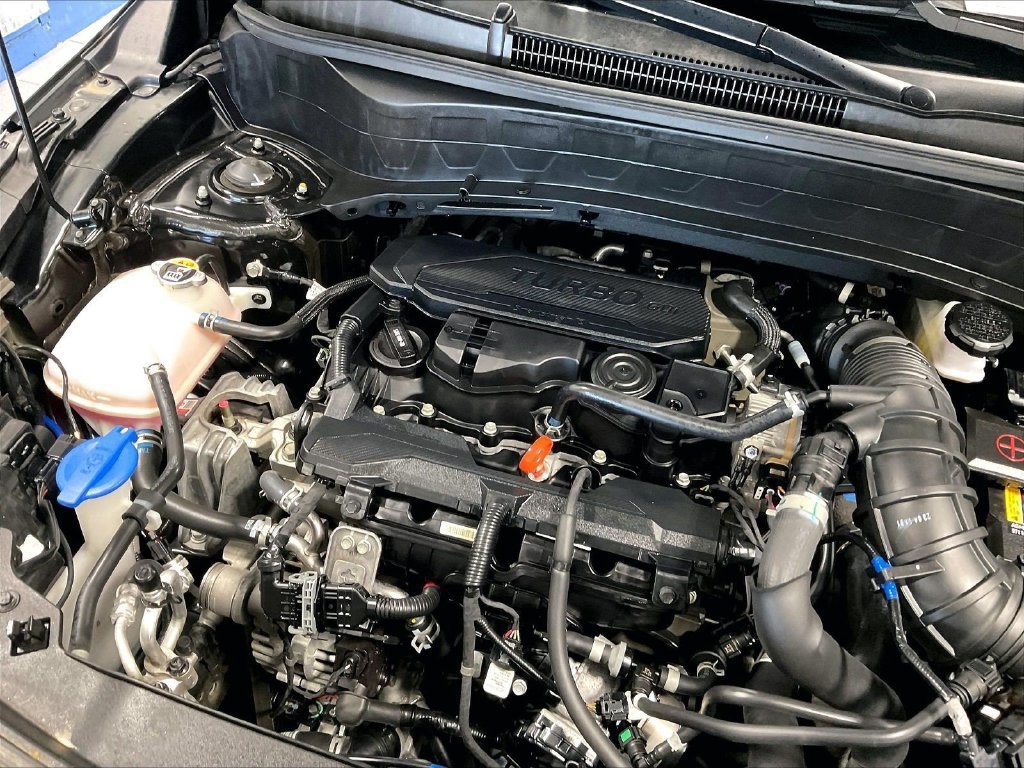Used 2024 Fusion Black Kia SX image 35
