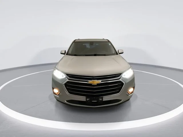 Used 2019 Silver Chevrolet Premier image 7
