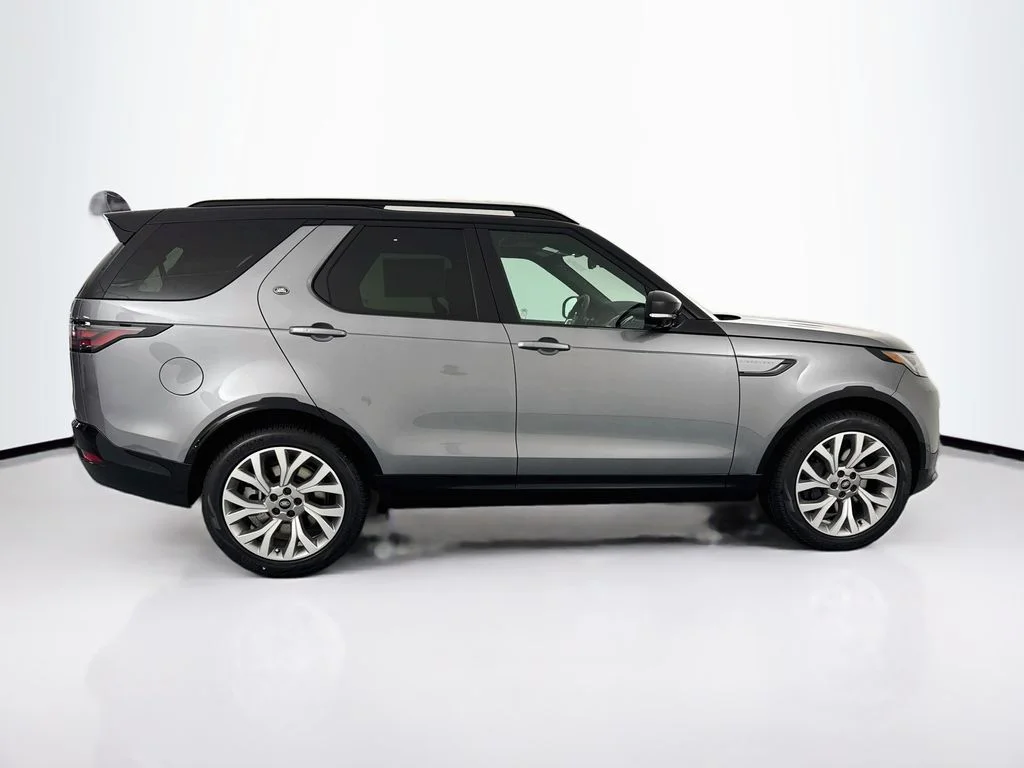 New 2026 Eiger Grey Land Rover Gemini Edition image 4