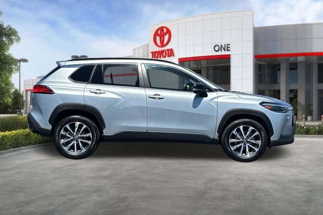 Certified Used 2025 Silver Toyota XLE image 3