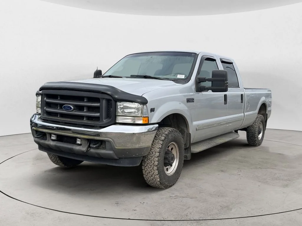 2002 Ford F-350 XLT 4x4 Crew Cab SWB's photo