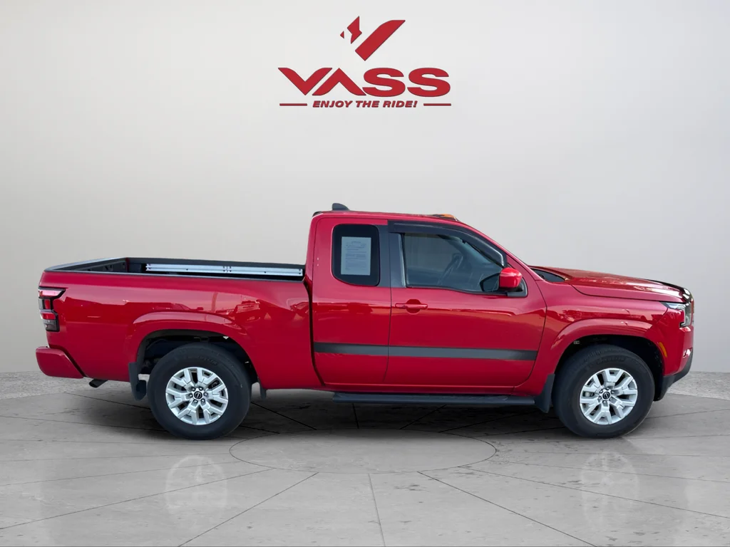 Used 2023 Red Alert Nissan SV image 6