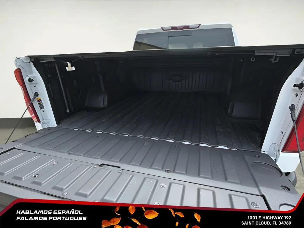 Used 2025 Summit White Chevrolet ZR2 image 12