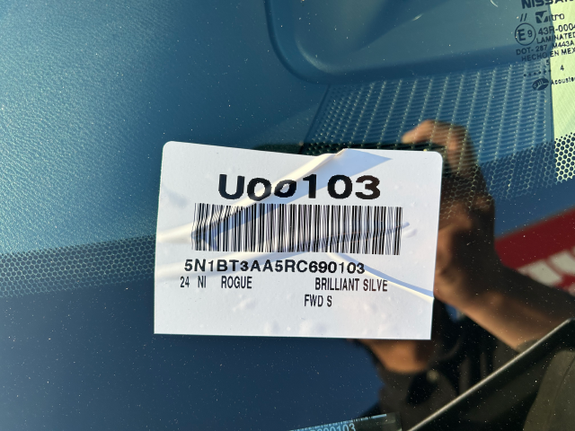 Used 2024 Silver Nissan S image 44