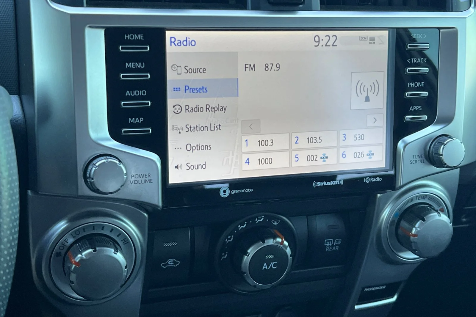 Used 2020 Super White Toyota SR5 Premium image 19